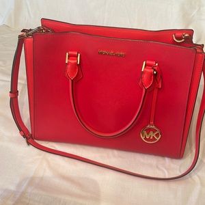 Michael Kors Hope Large Satchel handbag, leather, excellent condition, red
